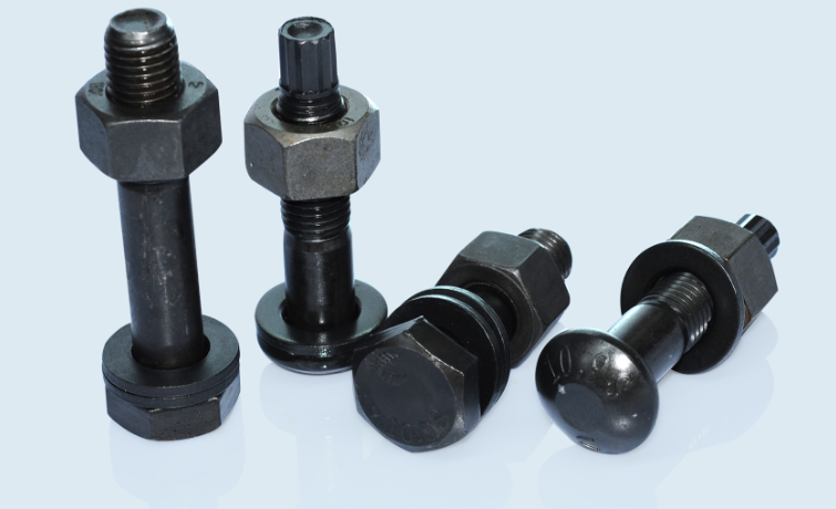 Tại sao bu lông cường độ cao thường có màu đen?